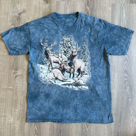 The Mountain Deer T-Shirt - Picture 1 of 3